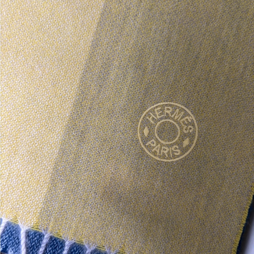Hermes yellow and blue cachemire scarf